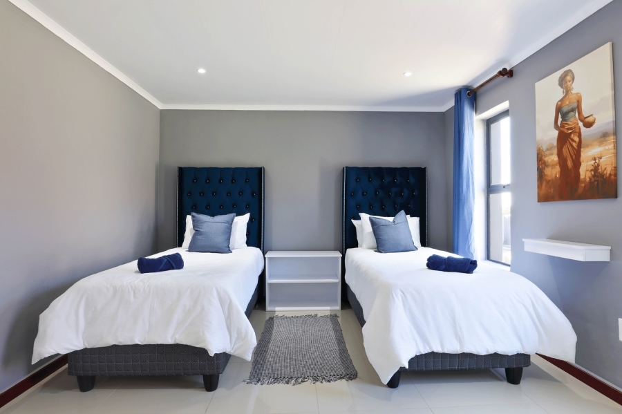 4 Bedroom Property for Sale in Darling Western Cape